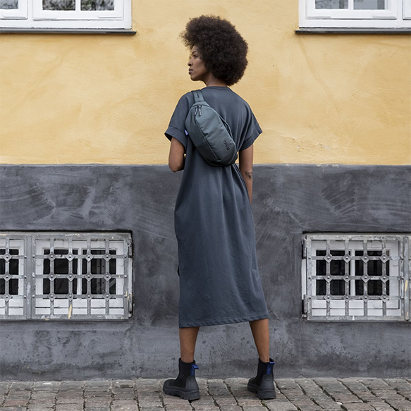 Túi đeo chéo Thule Subterra 2 Slingbag 3L (Đen)