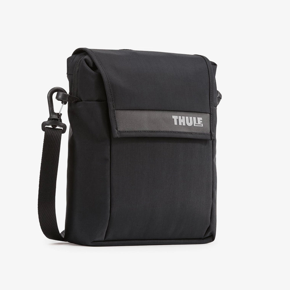 Túi đeo chéo 10.5 inch Thule Paramount crossbody bag
